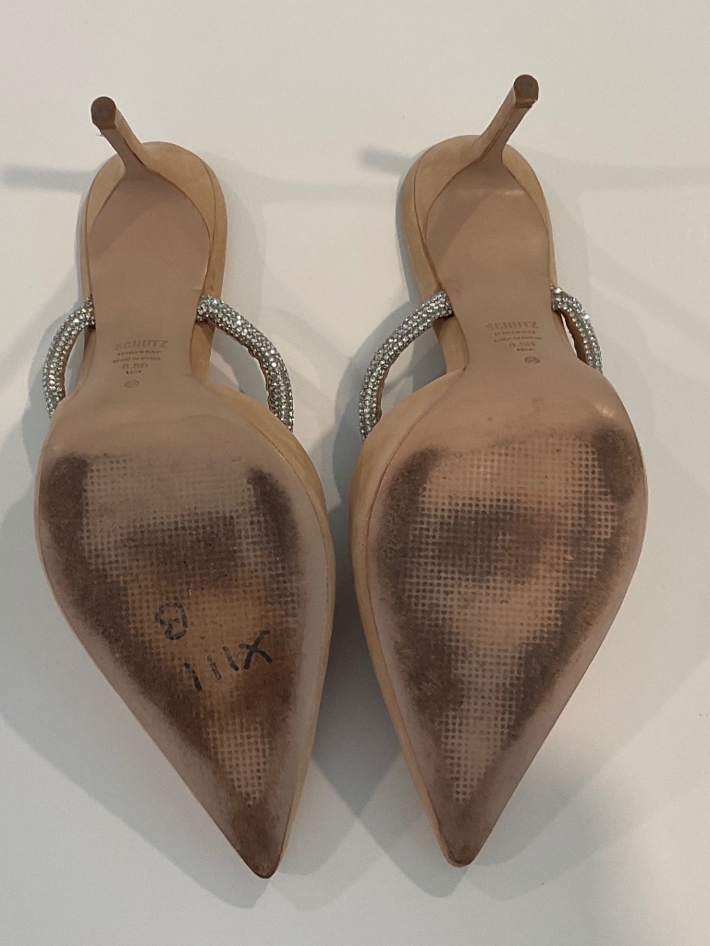 SCHUTZ Crystal Embellished Beige Nubuck Leather Pointed Toe Pump Size 8.5 - Picture 7 of 9